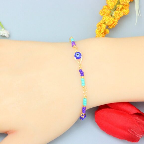 "Elegant & Trendy Bracelet, A Perfect Gift for Women, Thoughtful, EVCH1878 - Picture 3 of 10